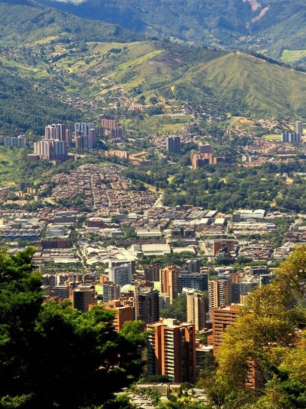 medellin colombia itinerary travel blog