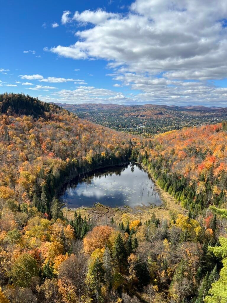 val morin - mont king trail - fall colors quebec