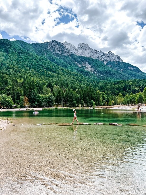 Lake Jasna Slovenia - Best travel guide slovenia